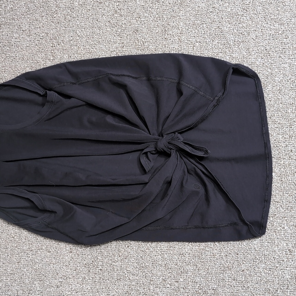 Lululemon Lightweight Split-Back Training Tank To… - image 5